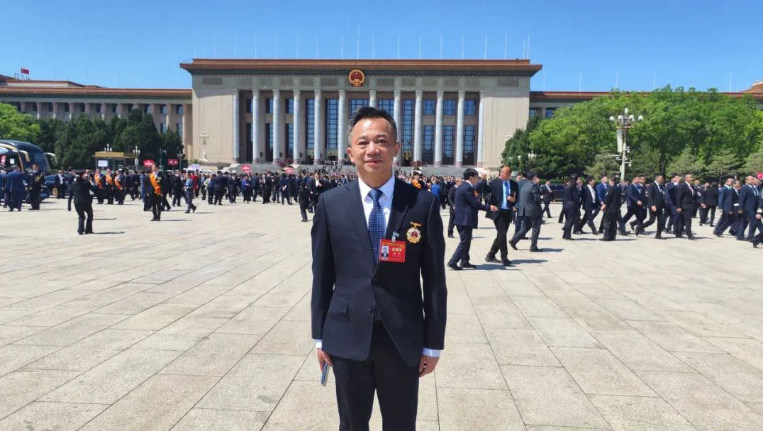 重磅！凯发官网再添一名全国劳动模范